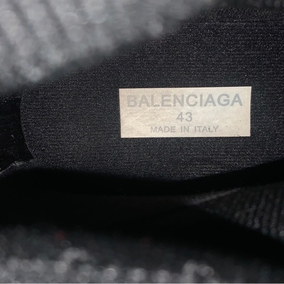 Balenciaga Socks - Picture 2 of 5